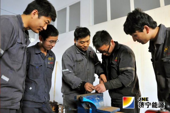 运河煤矿：斜井绞车维修班 立足岗位培育“能工巧匠”