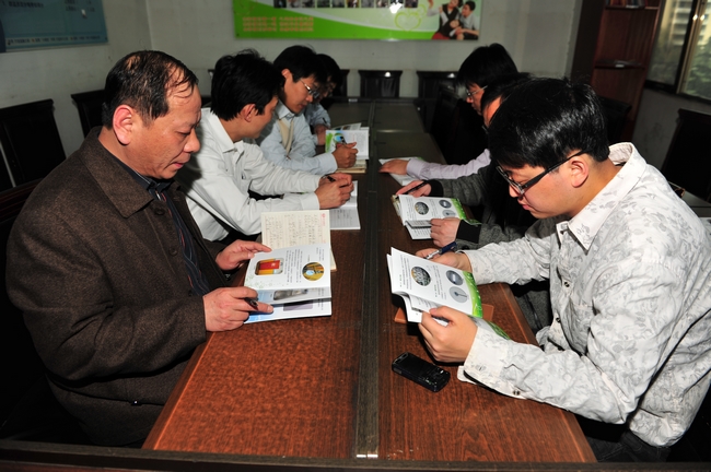 运河煤矿：超前组织 做好避难硐室理论学习