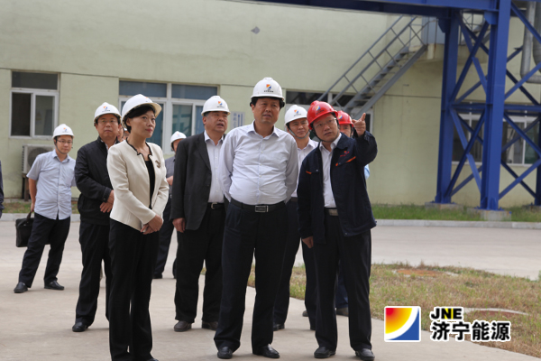 市安委会领导到济矿民生热能检查安全生产工作