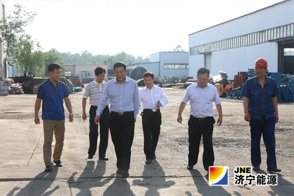 张广宇到阳城煤电检查指导工作时强调：要进一步加大修旧利废力度，充分发挥干部职工的聪明才智