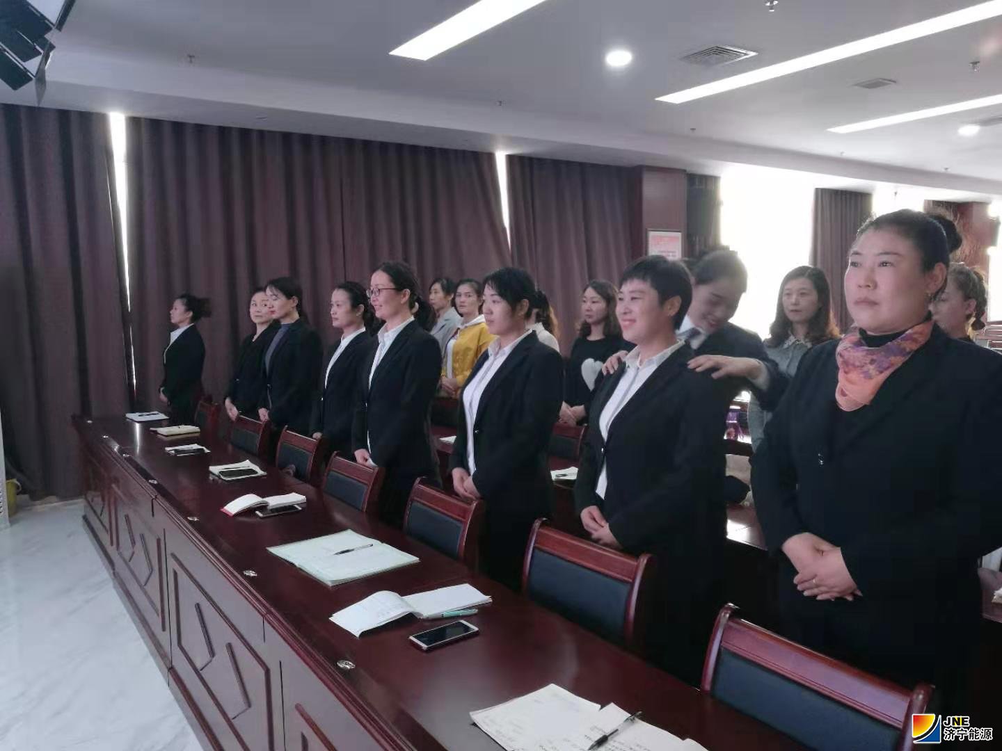 1572831590357938.jpg 2019年10月27日,运河煤矿加强礼仪培训提升服务能力(孟凡东 祝传印 孟凡婷) (2).jpg