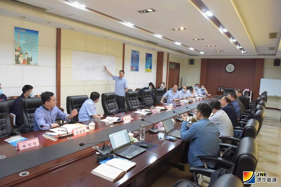 1589530475453337.jpg 霄云煤矿.jpg