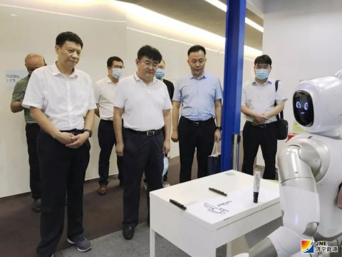 张广宇陪同丰家雷到深圳优必选科技有限公司走访考察