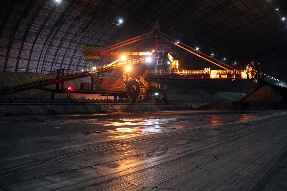 堆取料机无人化控制（王传钧 摄）1.jpg