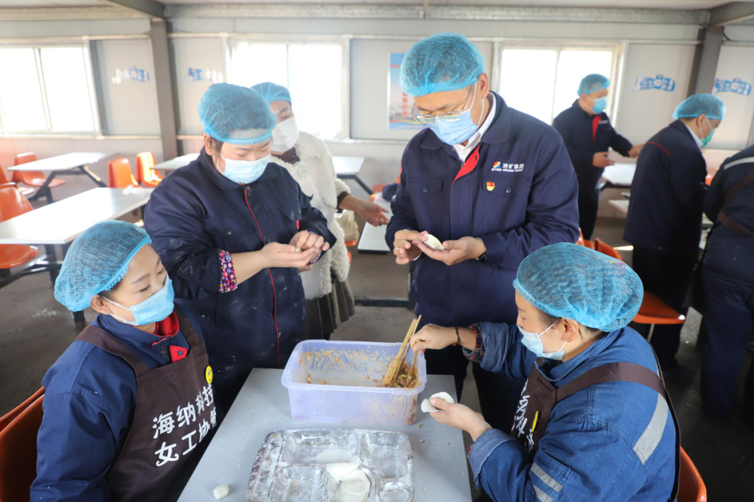 1608711441217113.png 今天的饺子真香!此时的慰问最暖!7.png