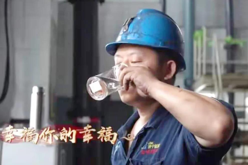 1626752462903889.jpg 1626752462903889.jpg