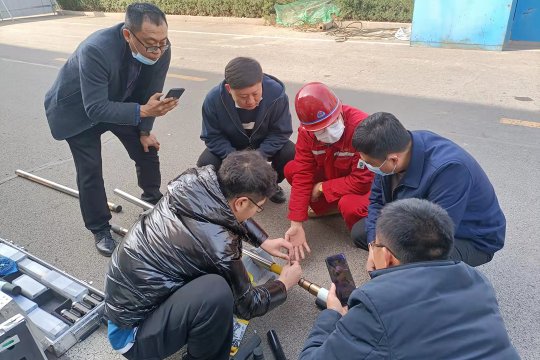资源开发公司无线随钻测斜仪投入调试使用