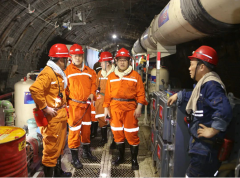 市能源局“请专家服务会诊 助企业安全发展”活动首站走进阳城煤电