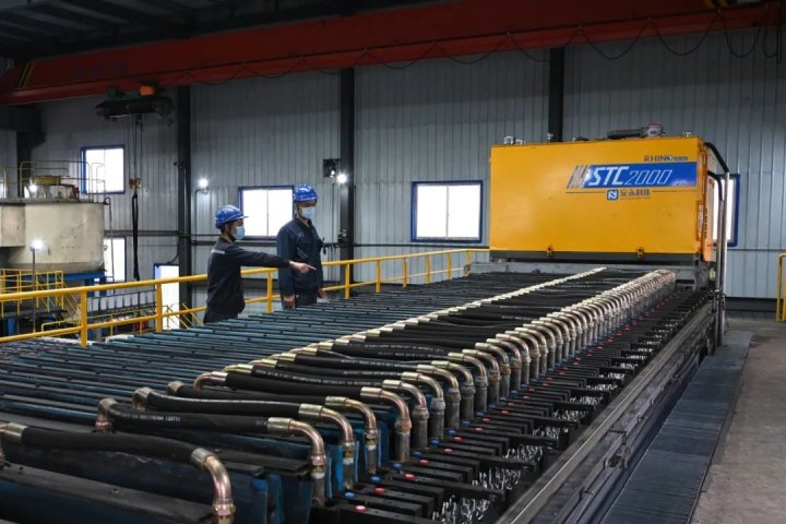 算好经营这笔账，霄云煤矿上半年降本增效超1.2亿元