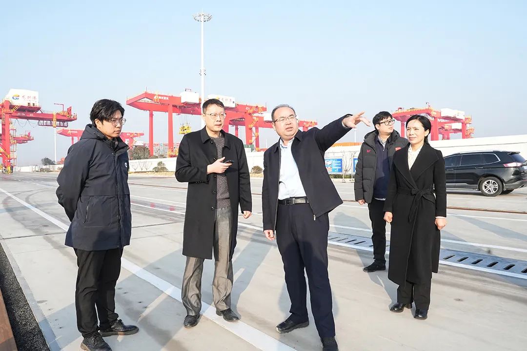 1704531637619657.jpg 640 (4).jpg