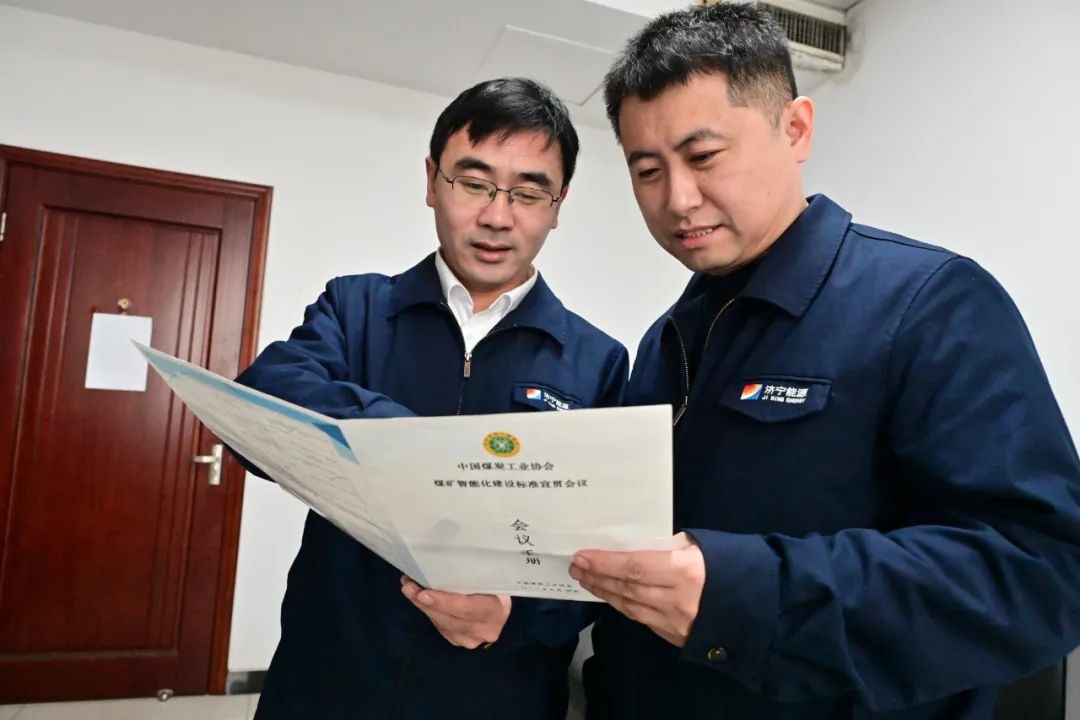 1713919072457126.jpg 000.jpg