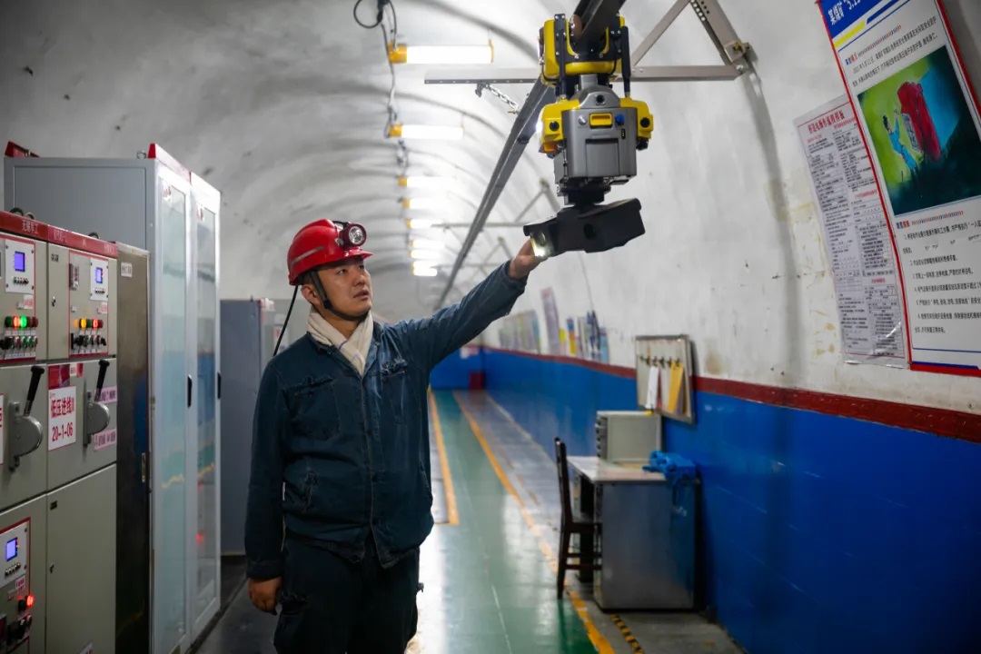 1714118177768203.jpg 001.jpg