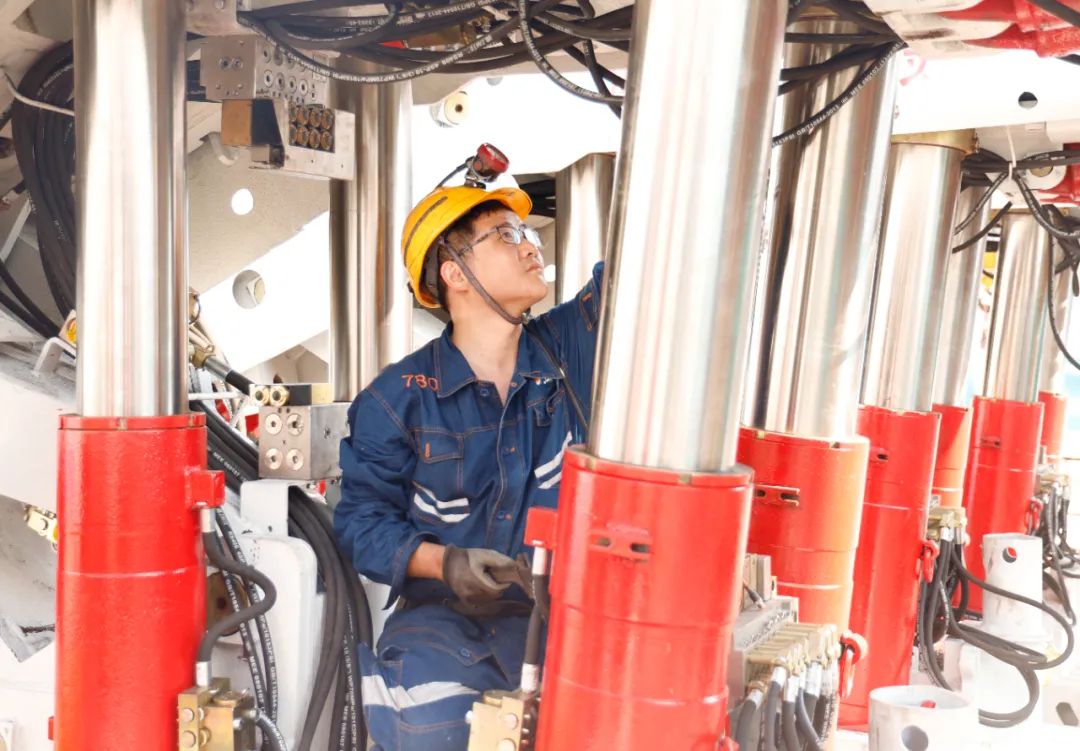 1714118689686787.jpg 640 (1).jpg