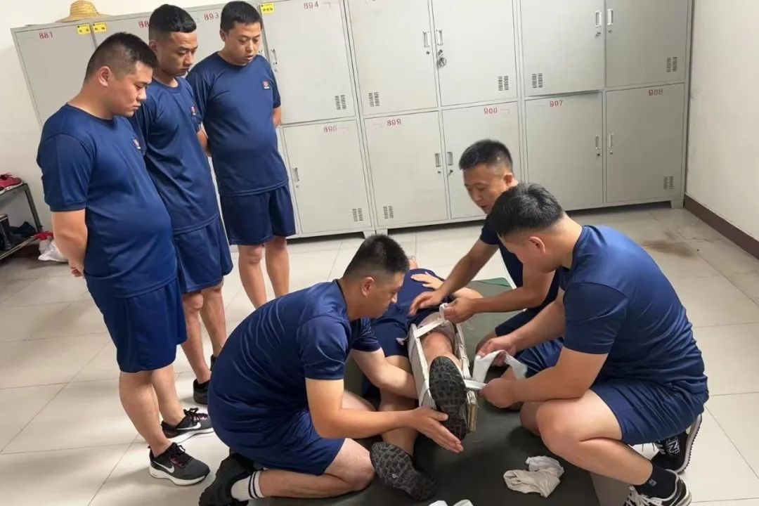 1726728731731325.jpg 00004.jpg