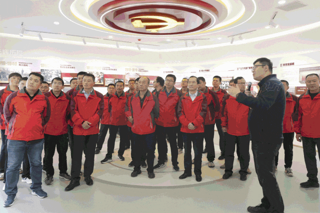 1729490011126879.gif 001.gif